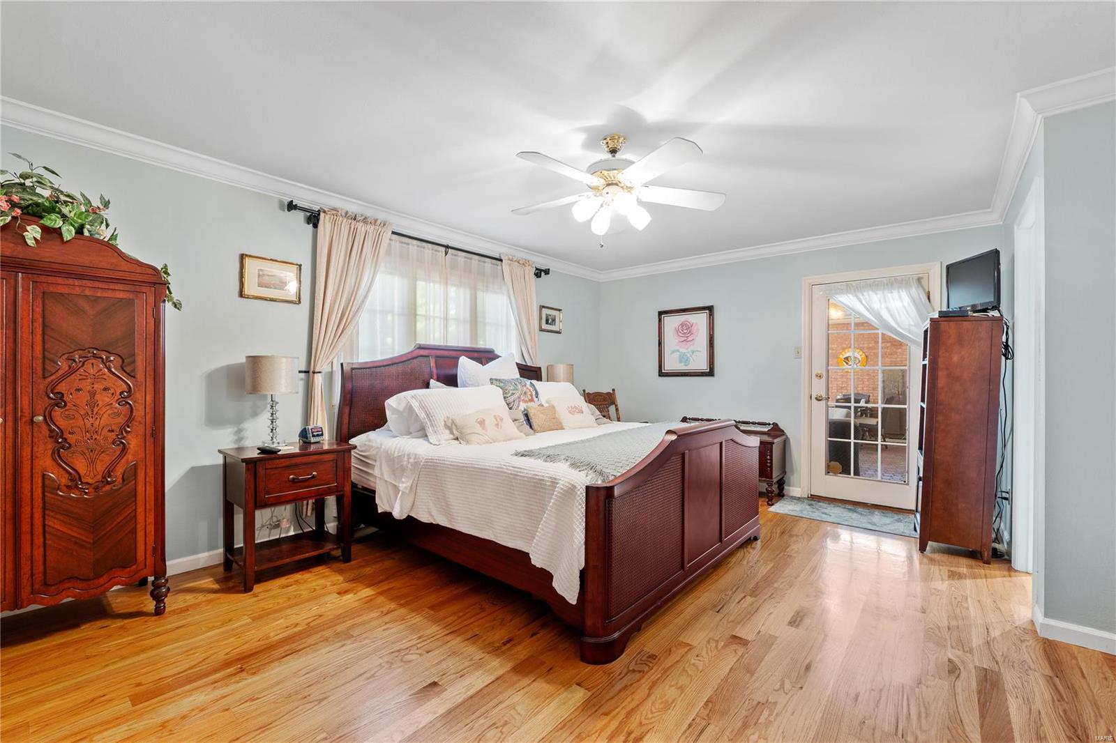 Fox Meadows - Residential