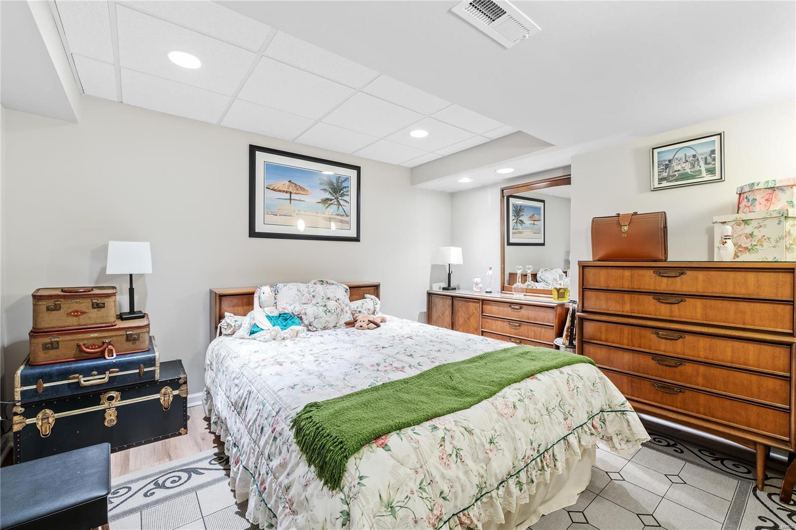 Fox Meadows - Residential