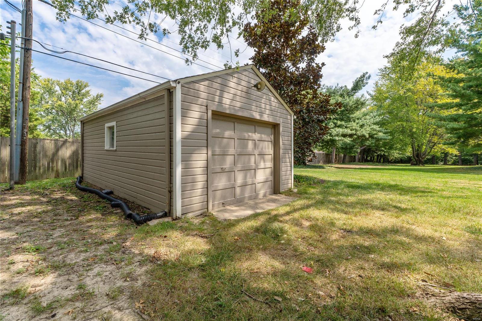 Fox Meadows - Residential