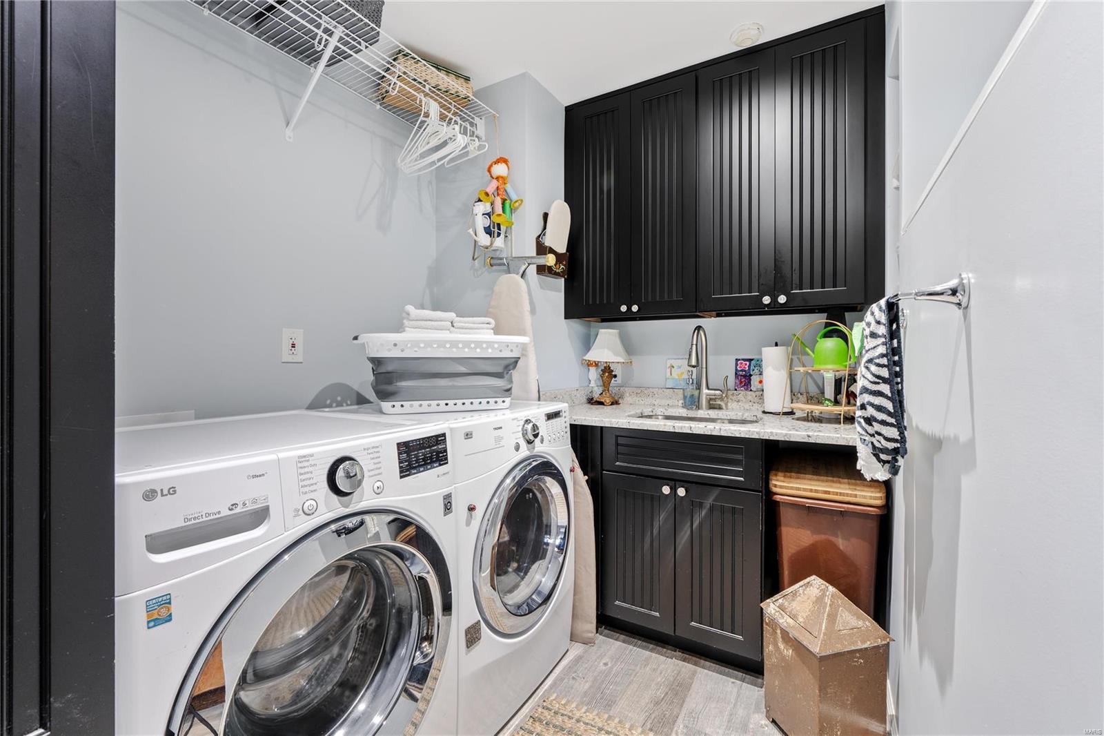 Fox Meadows - Residential