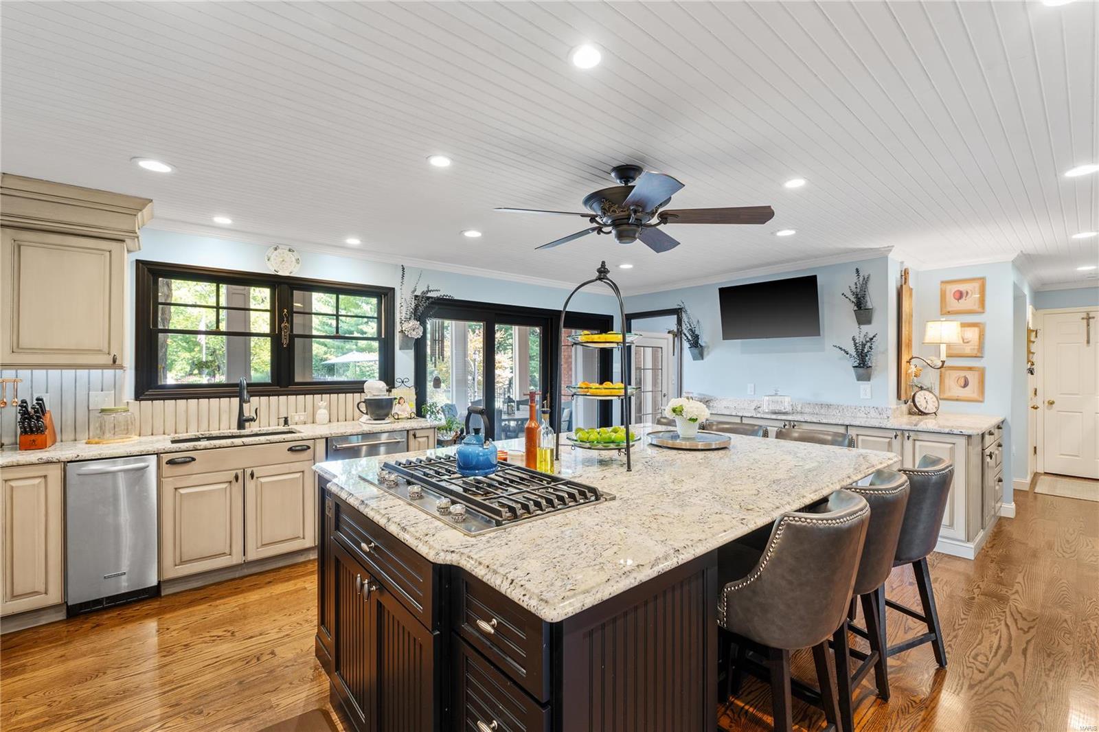 Fox Meadows - Residential