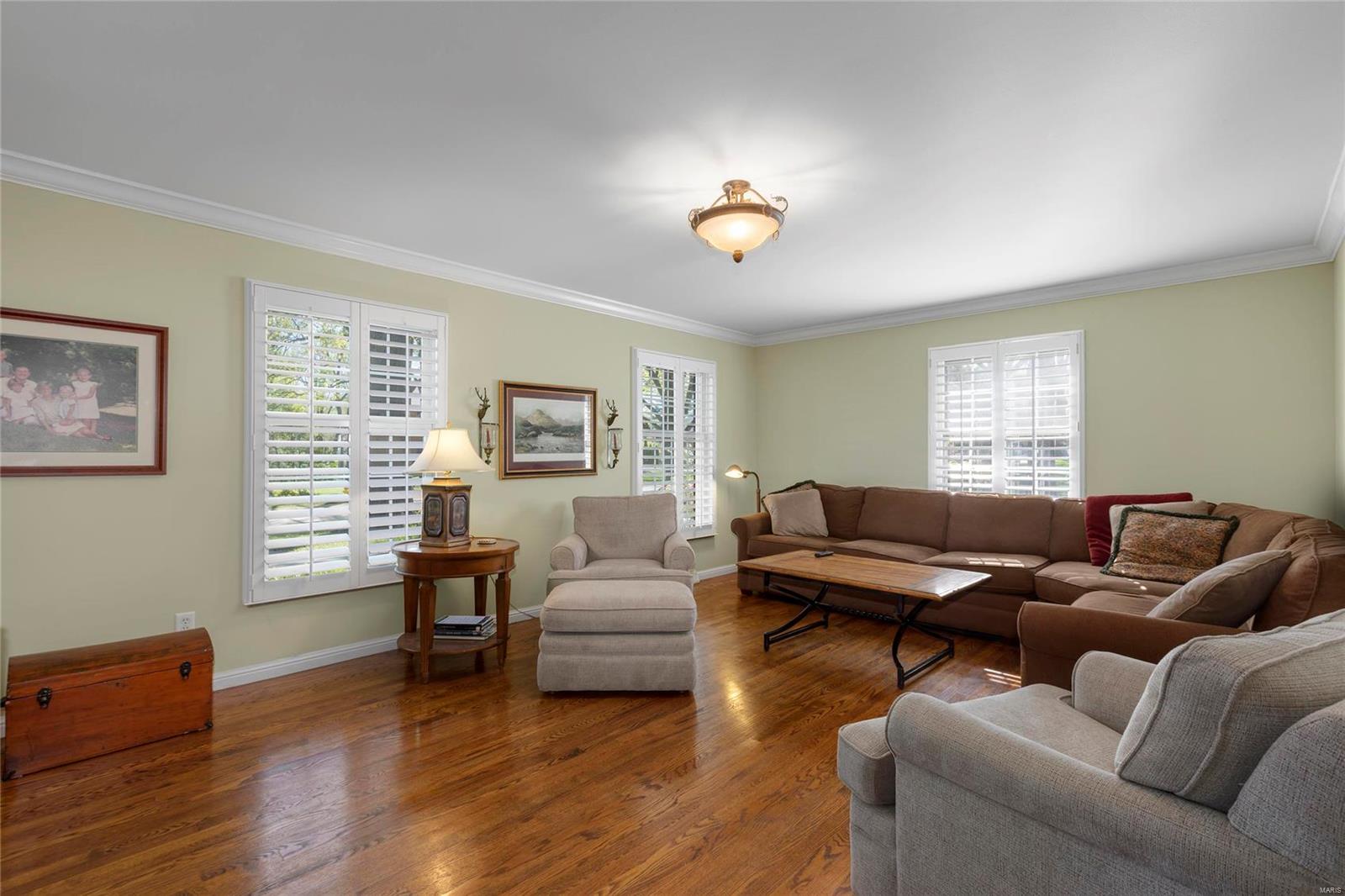 Berkley Manor - Residential