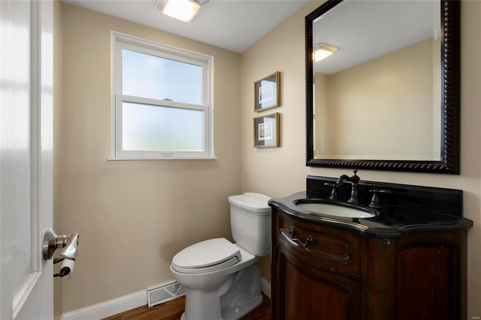 Berkley Manor - Residential