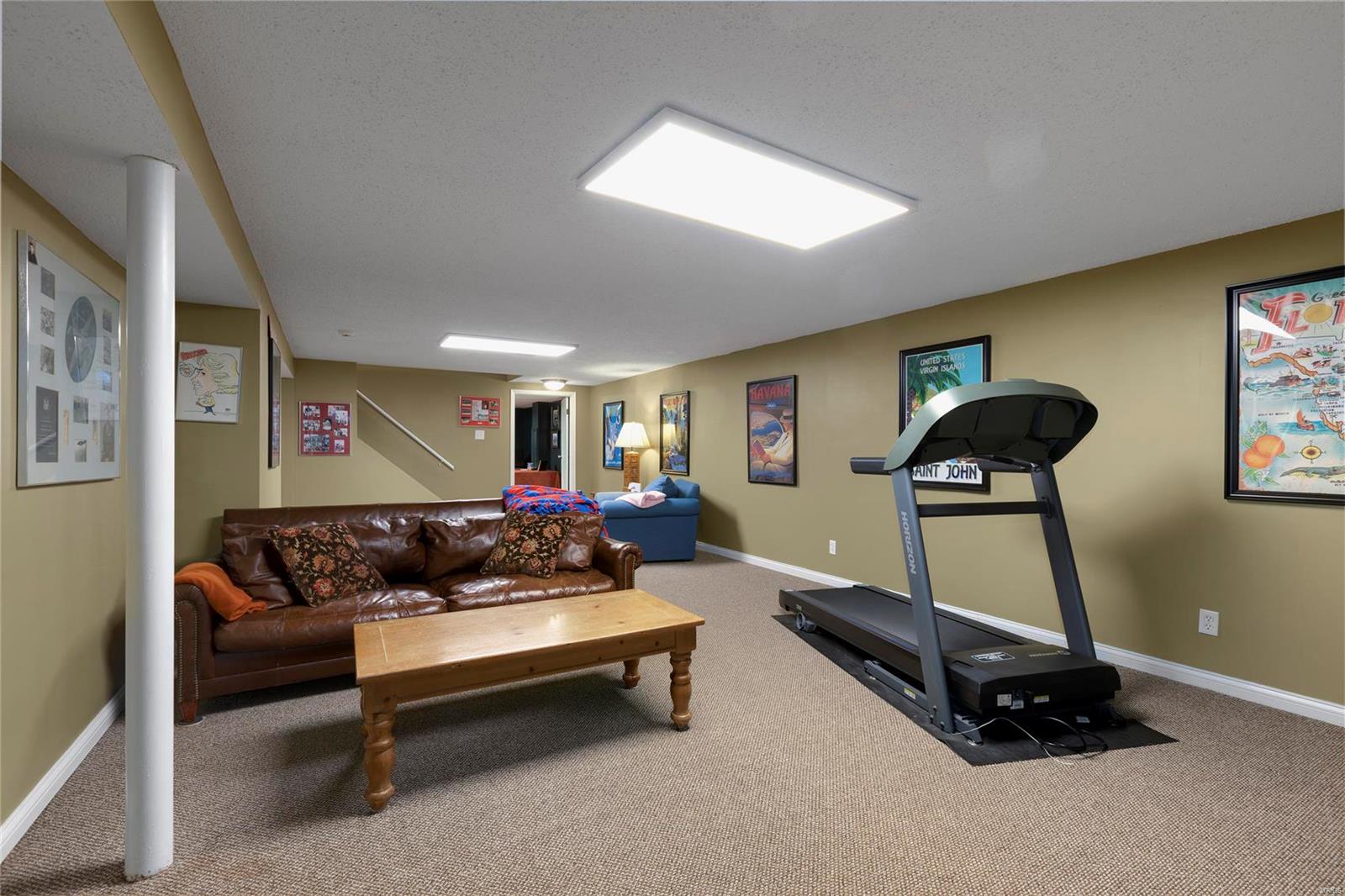 Berkley Manor - Residential