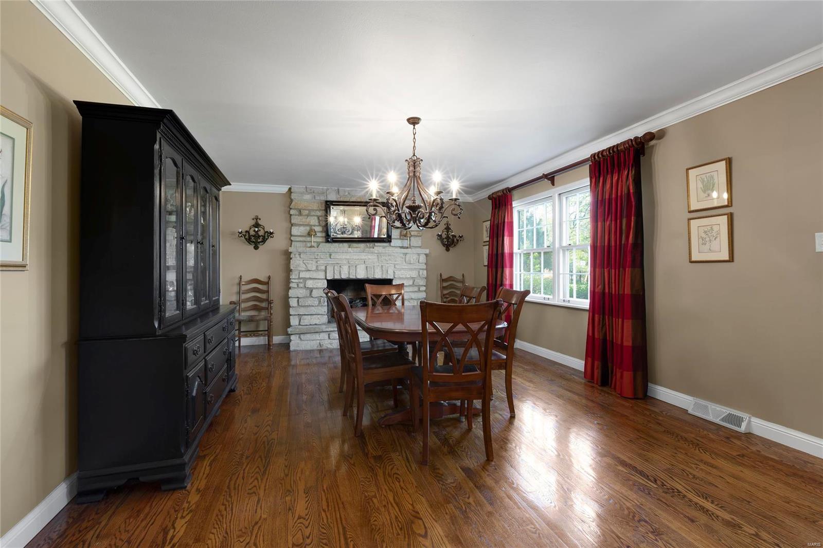 Berkley Manor - Residential