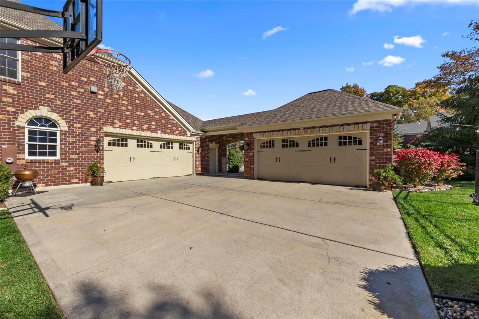 Tudors Trace - Residential