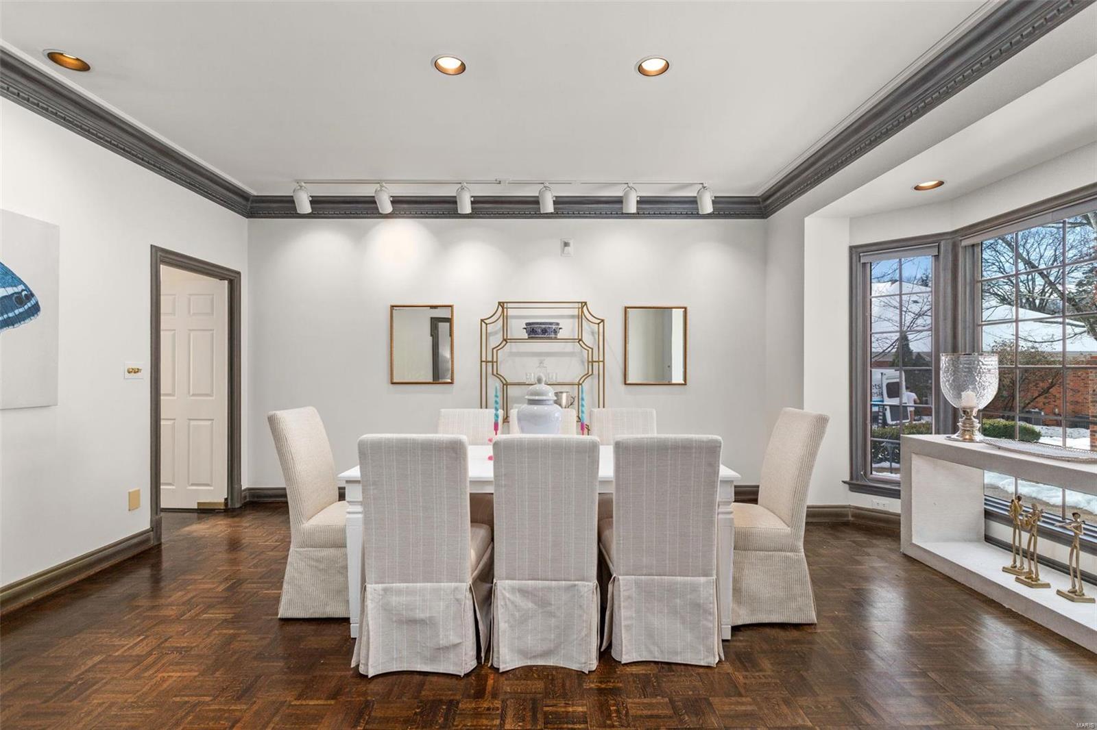 Sedgwick Place Condo - Residential