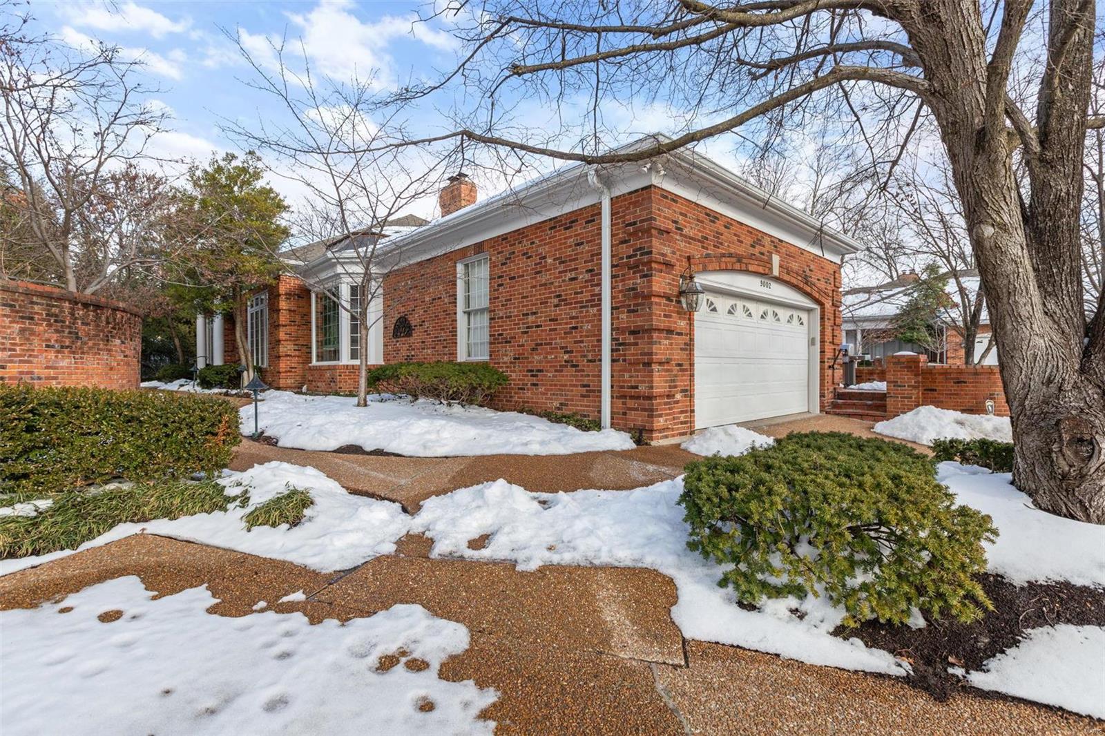 Sedgwick Place Condo - Residential