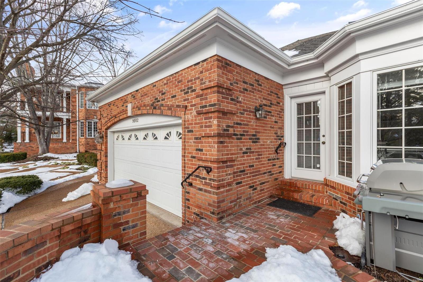 Sedgwick Place Condo - Residential