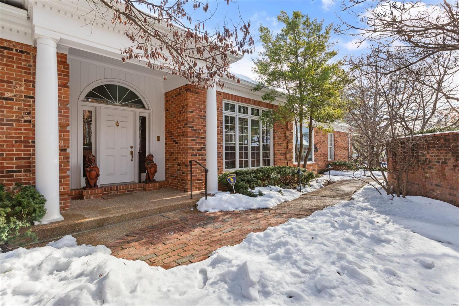 Sedgwick Place Condo - Residential