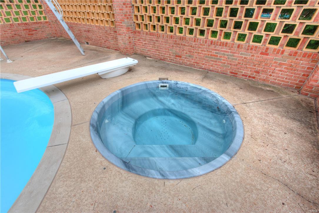 Chaminade Park - Residential
