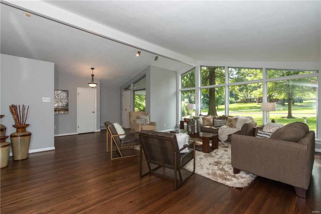 Chaminade Park - Residential