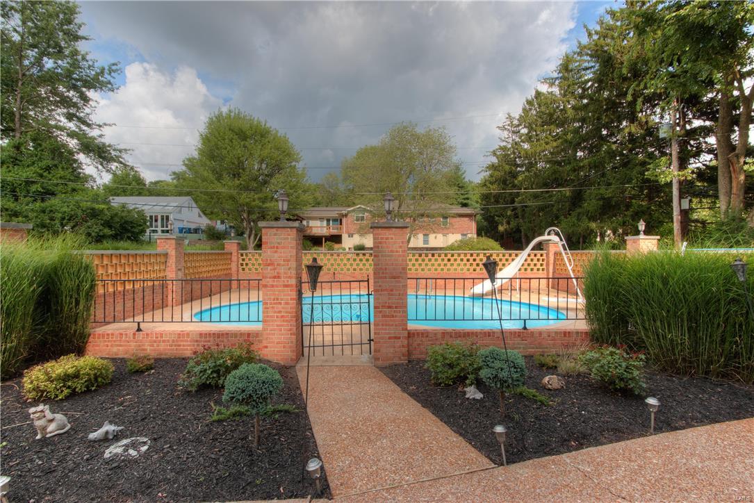 Chaminade Park - Residential