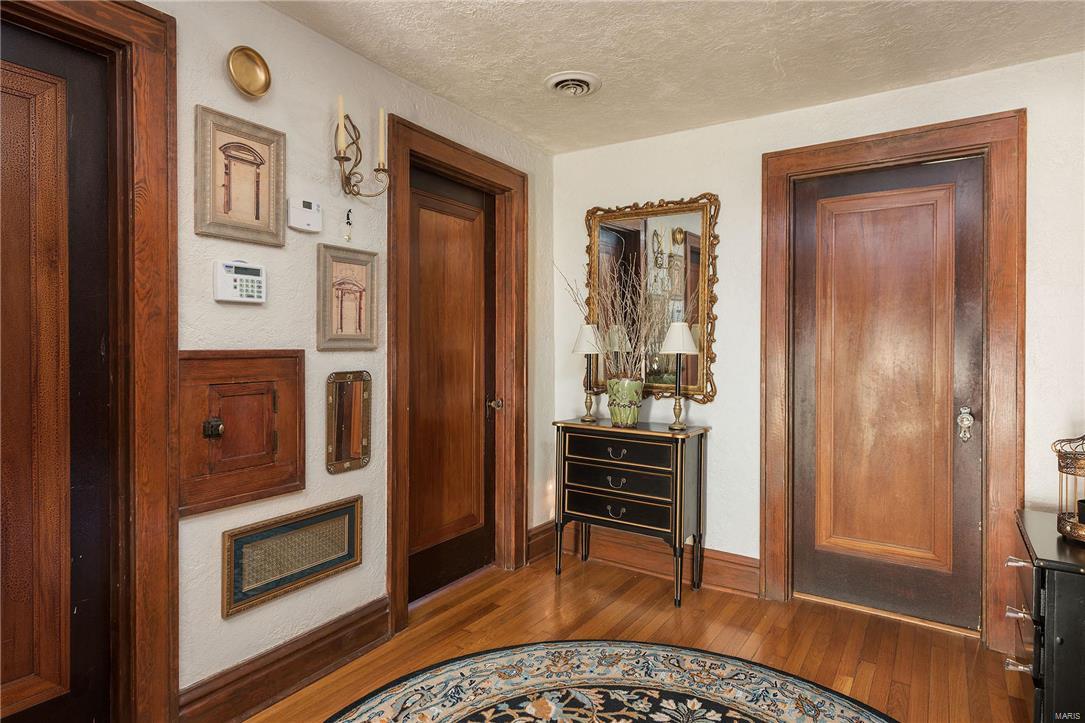 South Holly Hills Add - Residential