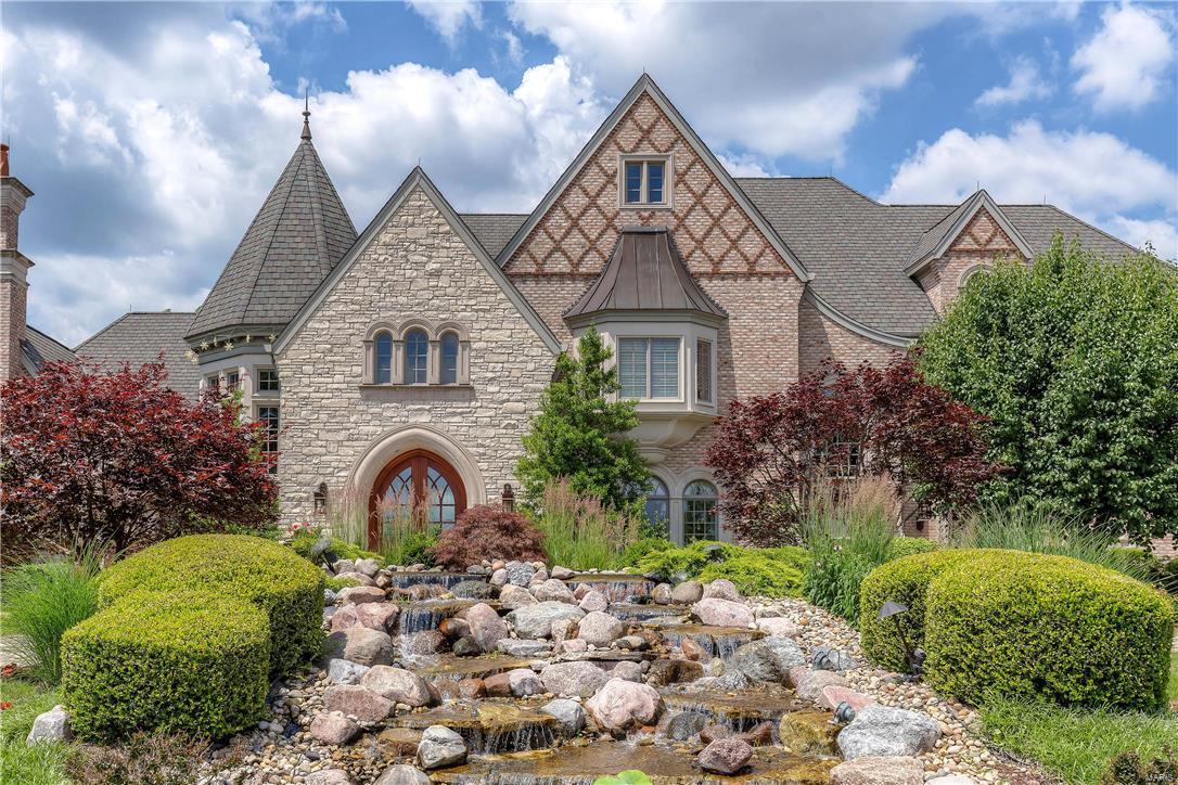 Estates At Pacland Place - Residential