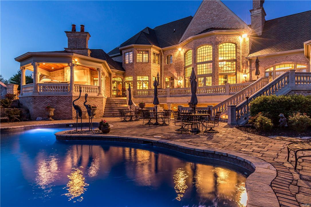 Estates At Pacland Place - Residential