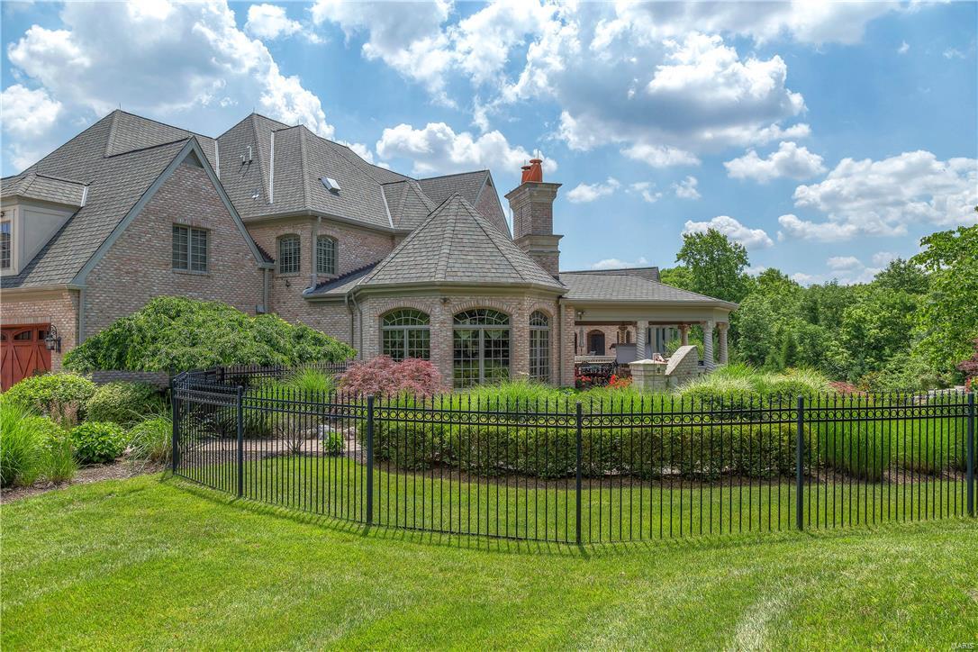 Estates At Pacland Place - Residential