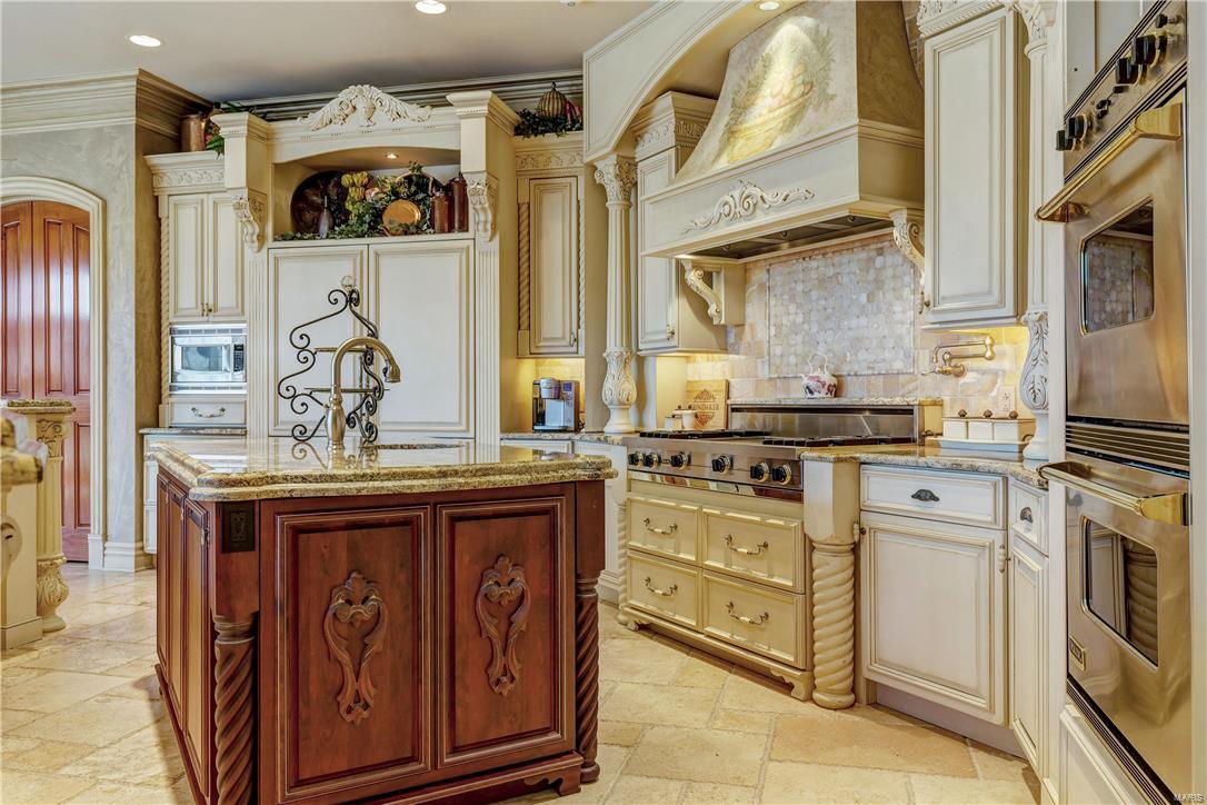 Estates At Pacland Place - Residential