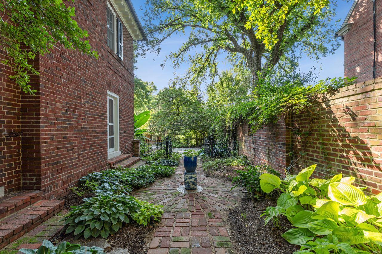 Skinker Heights - Residential