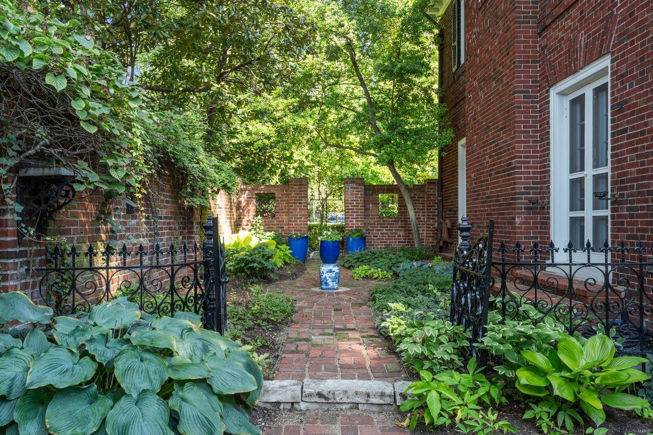 Skinker Heights - Residential