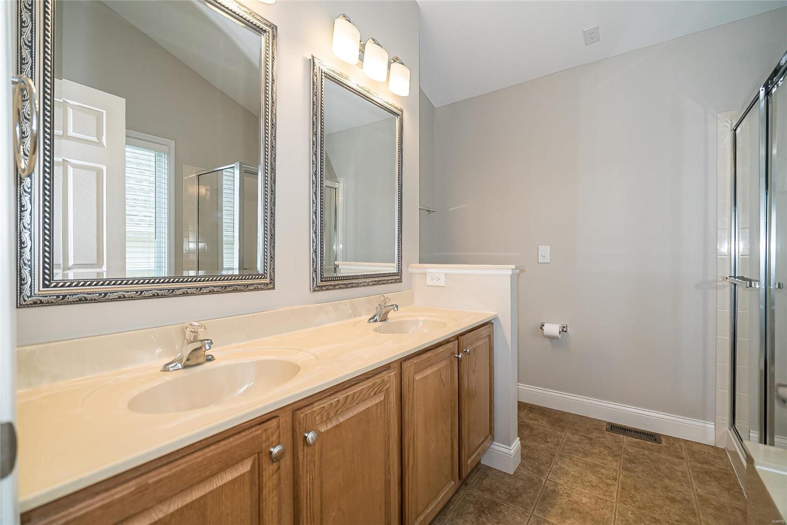 Avondale Heights #9 - Residential