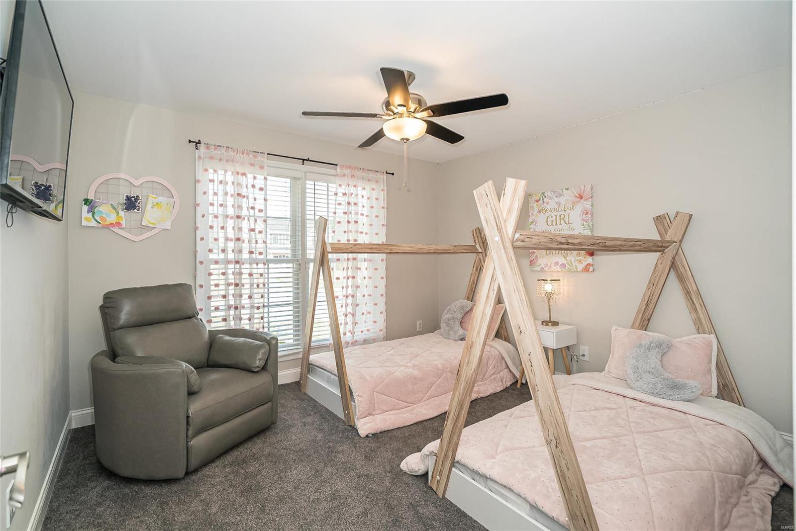 Avondale Heights #9 - Residential