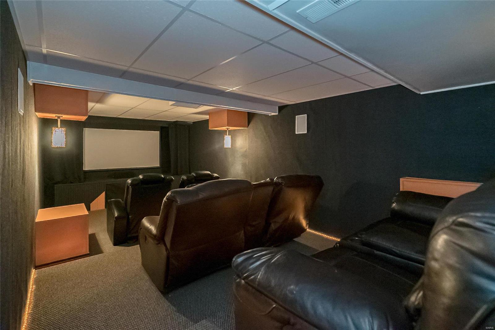 Avondale Heights #9 - Residential