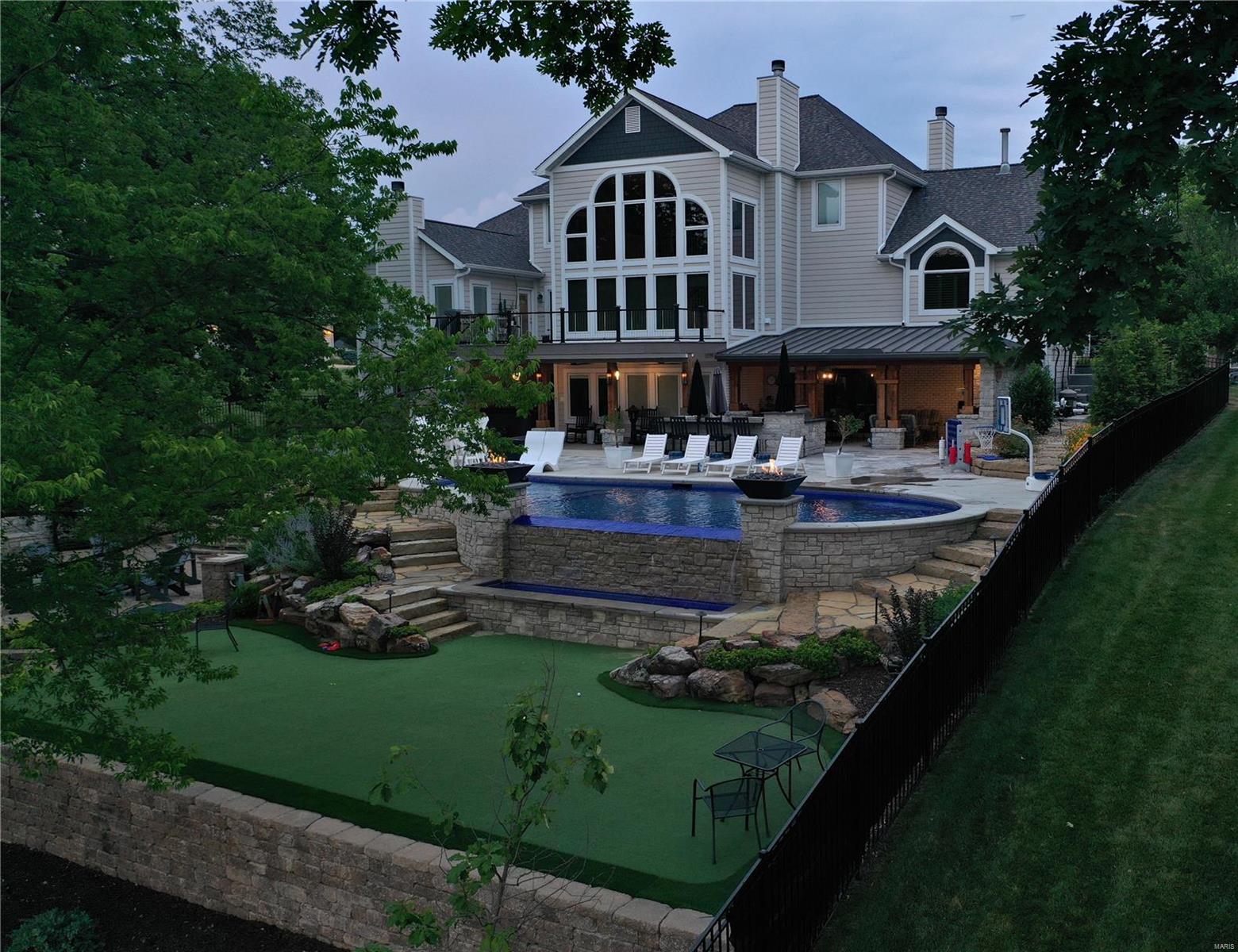 Tapawingo - Residential