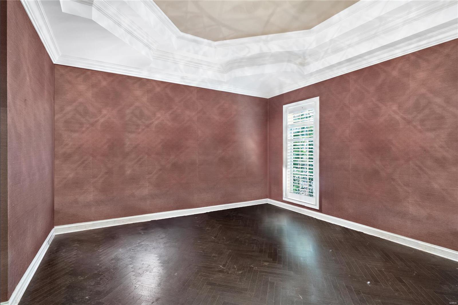 Ladue Court Villas - Residential