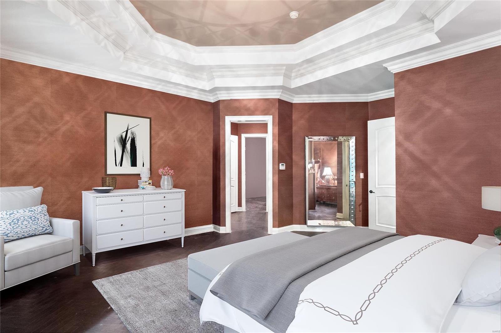 Ladue Court Villas - Residential