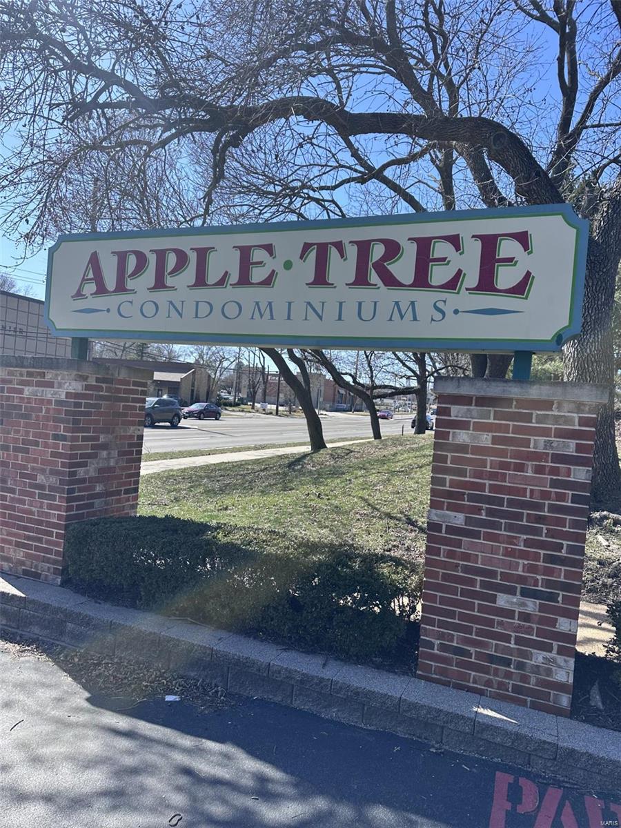 St Louis, Missouri 63132, United States, 2 Bedrooms Bedrooms, ,2 BathroomsBathrooms,Residential,Pending,85231 St Louis, Missouri 63132, United States, 2 Bedrooms Bedrooms, ,2 BathroomsBathrooms,Residential,Pending,85231