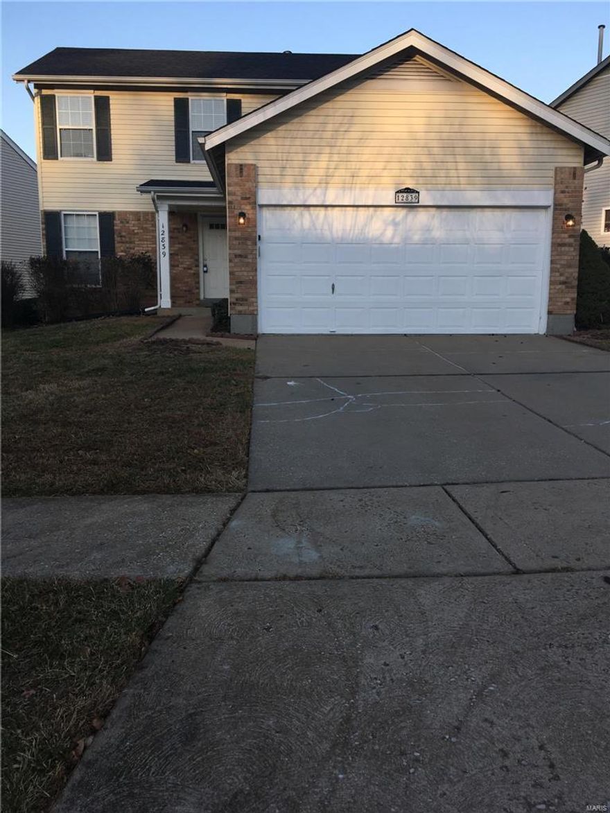 WINTER SPECIAL! 1/2 OFF 2ND MONTH'S FULL RENT WITH 12 MONTH LEASE!! 3 bed 2.5 bath home in Jamestowne Subdivision, Black Jack MO, now available for 12 mo lease. Enter into open-plan living room and dining room featuring new flooring (carpet/ceramic tile) and bay window. Eat-in Kitchen features granite counters, plenty of cabinet space, stainless steel appliances with disposal, a large pantry, plus access 1/2 bath, 2 car garage with auto-opener, and a backyard which is scheduled to have a patio and fence installed (may occur during tenancy). Upstairs, features a full common bath, and all three bedrooms including en-suite master with walkin closet. Pet friendly (fees apply), available for immediate possession.