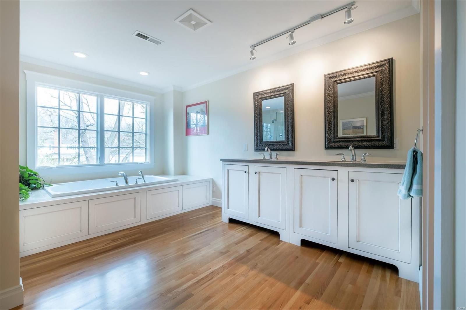 Twin Fawns Estates 3 - Residential