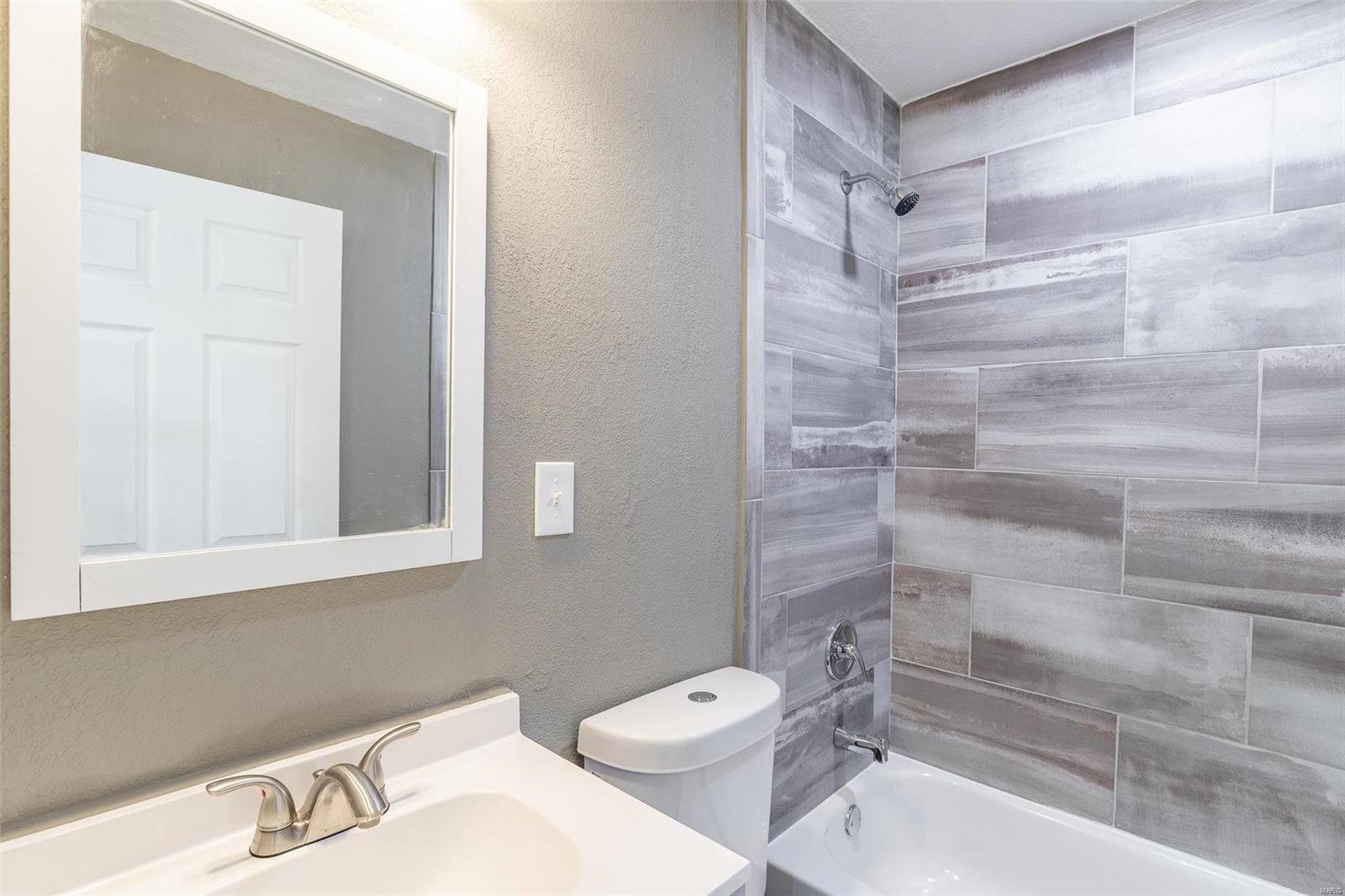 LACY'S ADD - Residential