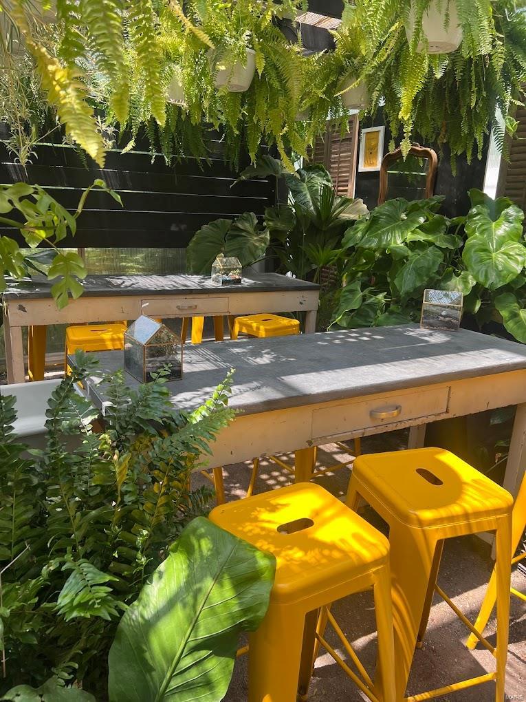 Zeta Dell - Commercial Sale