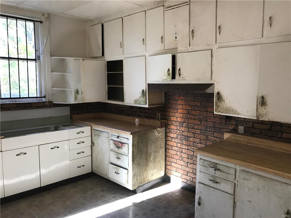 St Louis University Tr Add - Residential