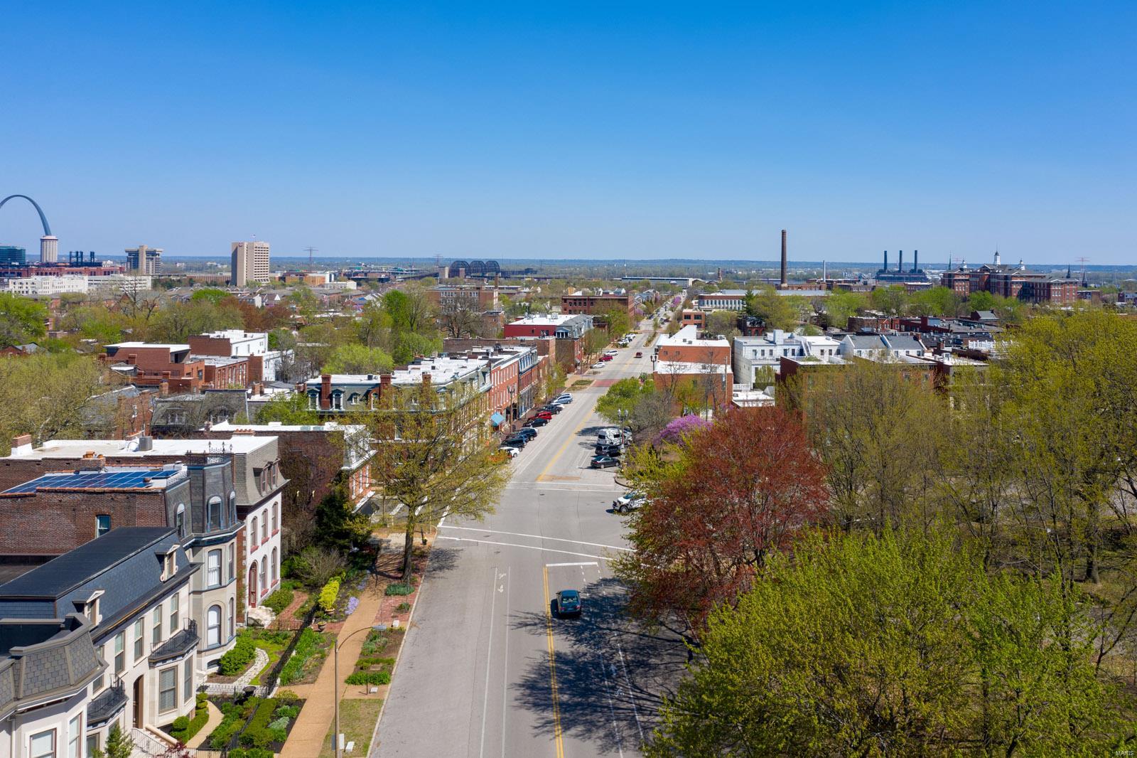 Lafayette Square - Residential