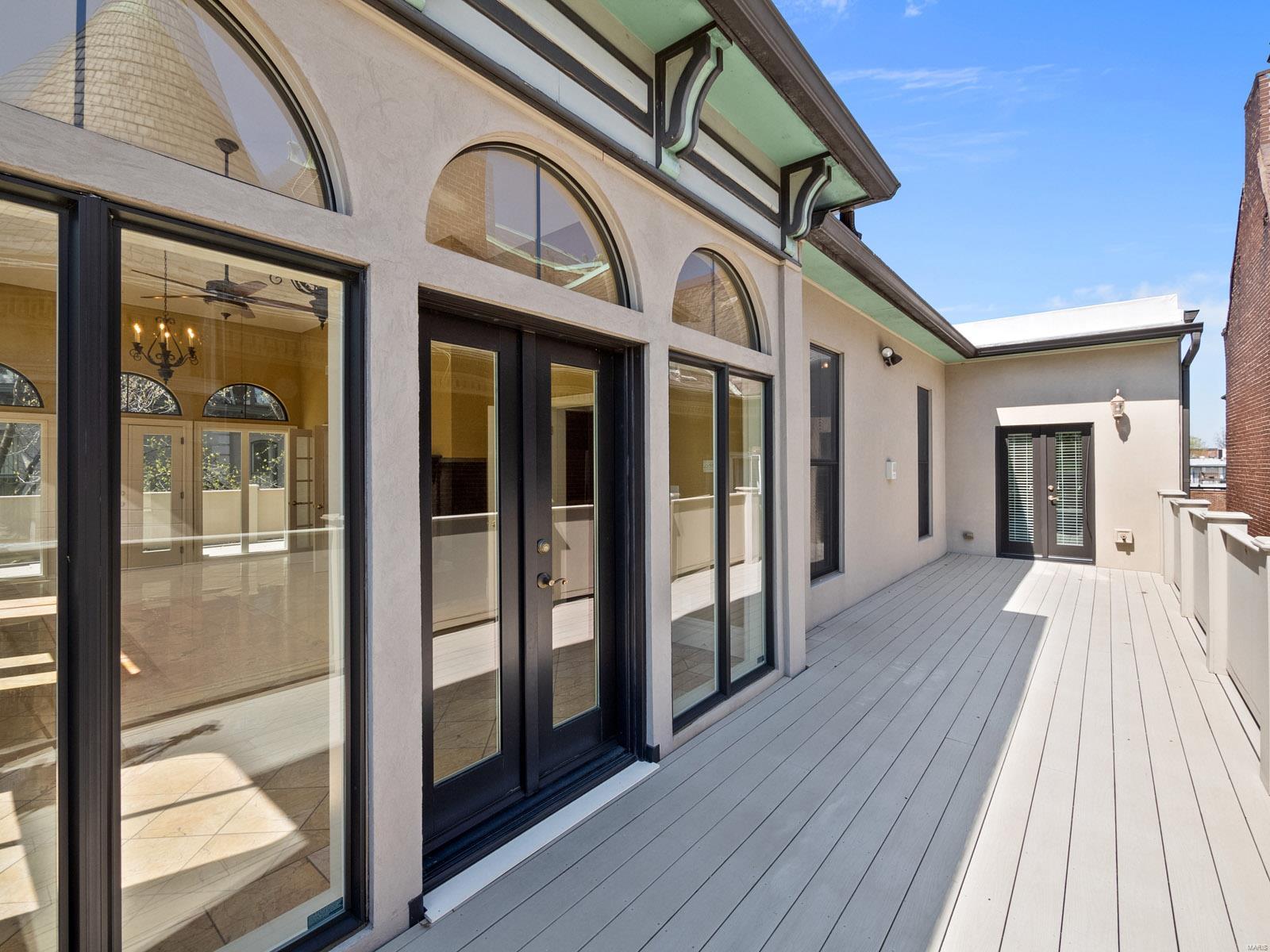 Lafayette Square - Residential