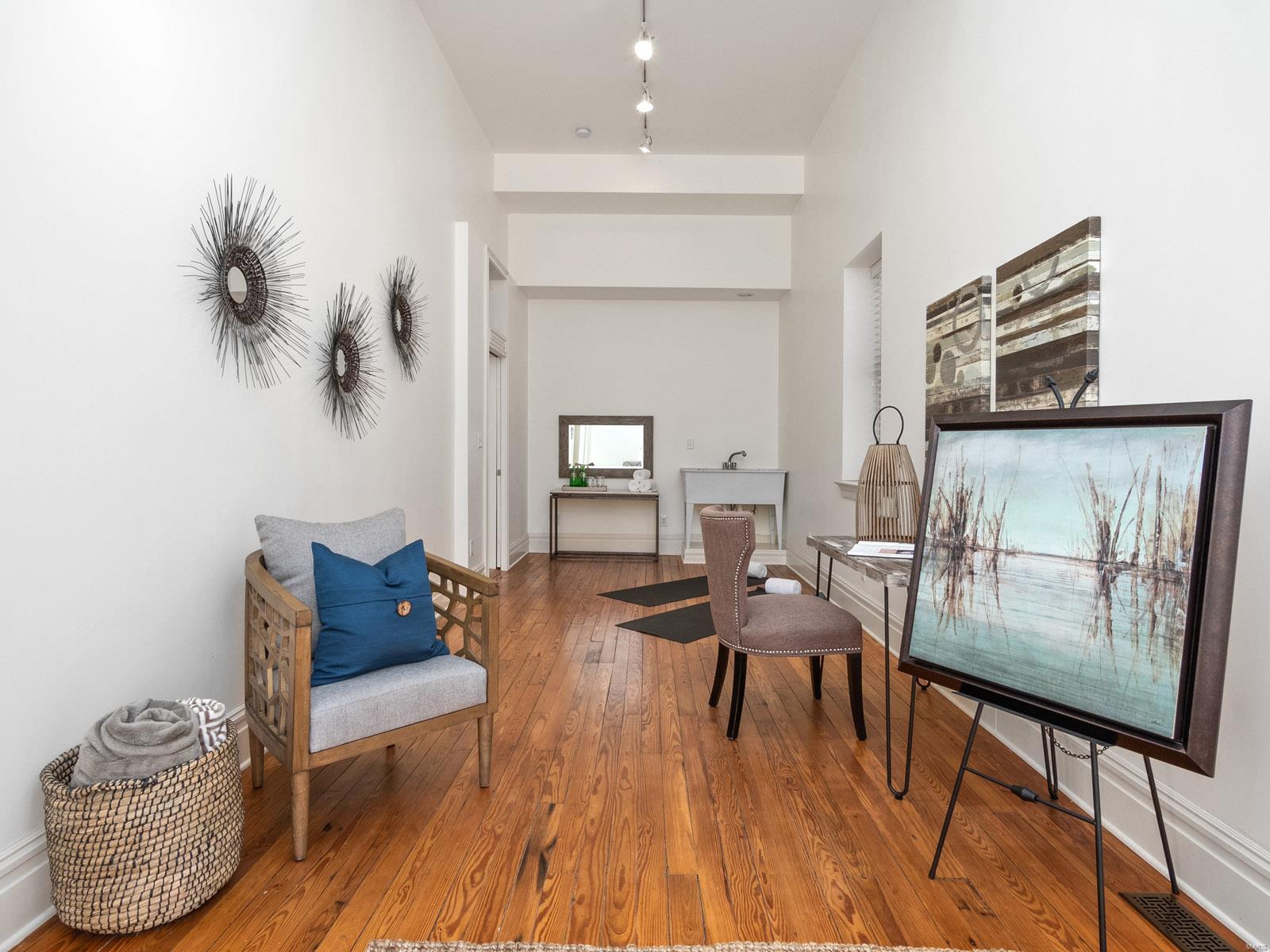 Lafayette Square - Residential