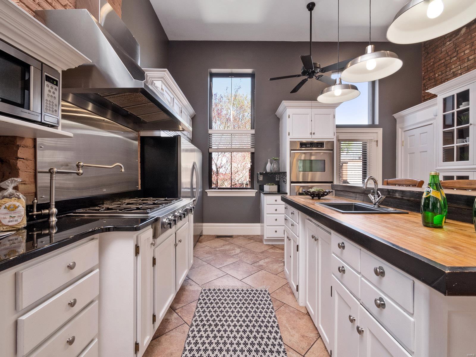 Lafayette Square - Residential