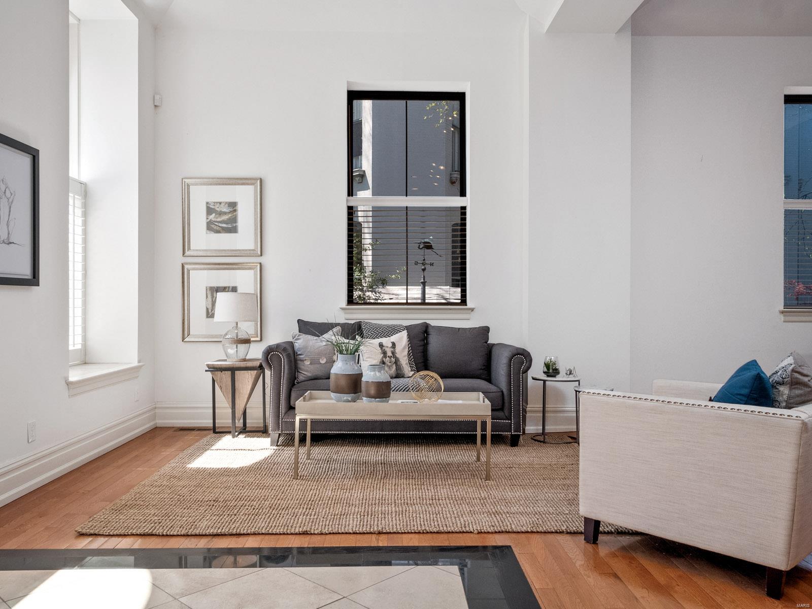 Lafayette Square - Residential