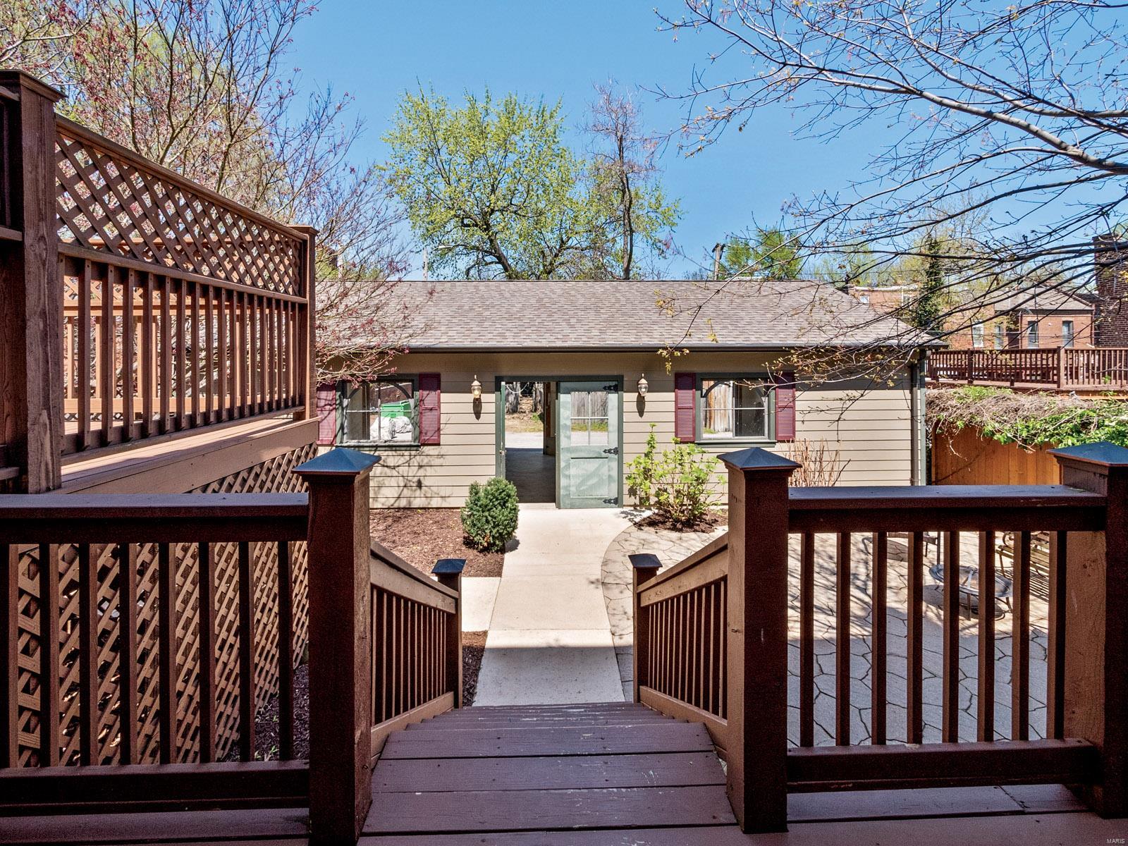 Lafayette Square - Residential