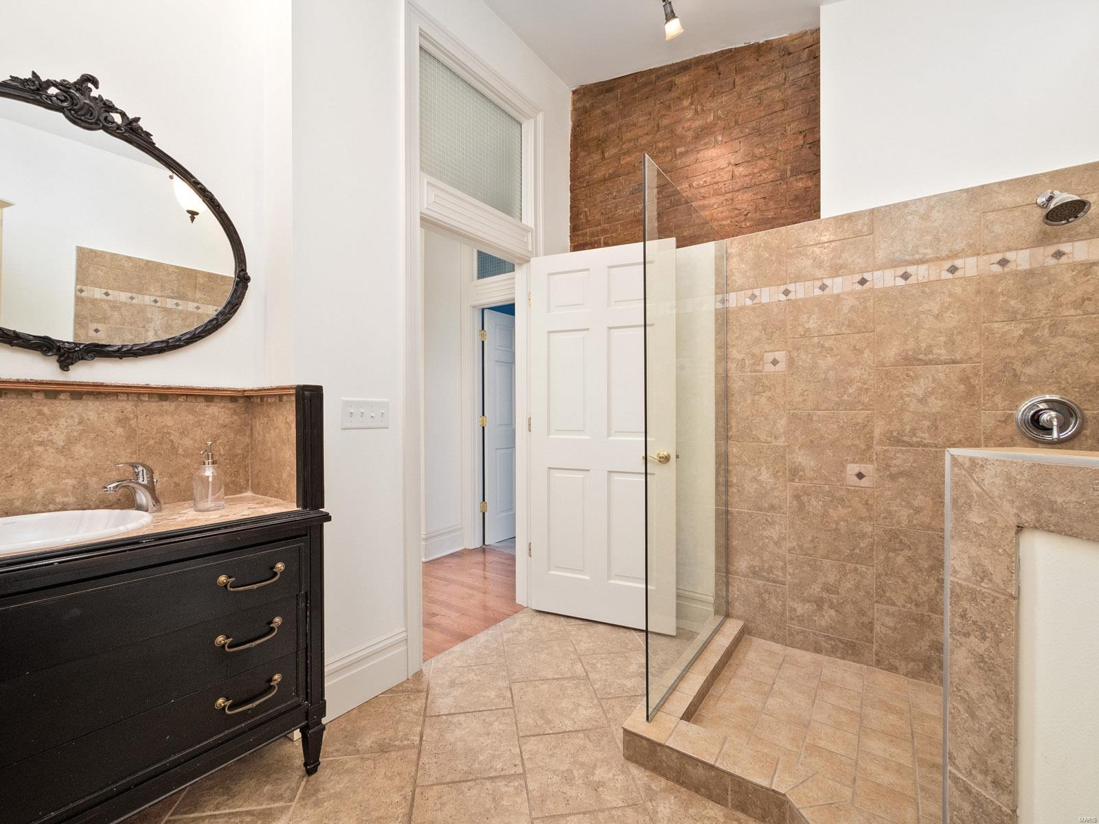 Lafayette Square - Residential