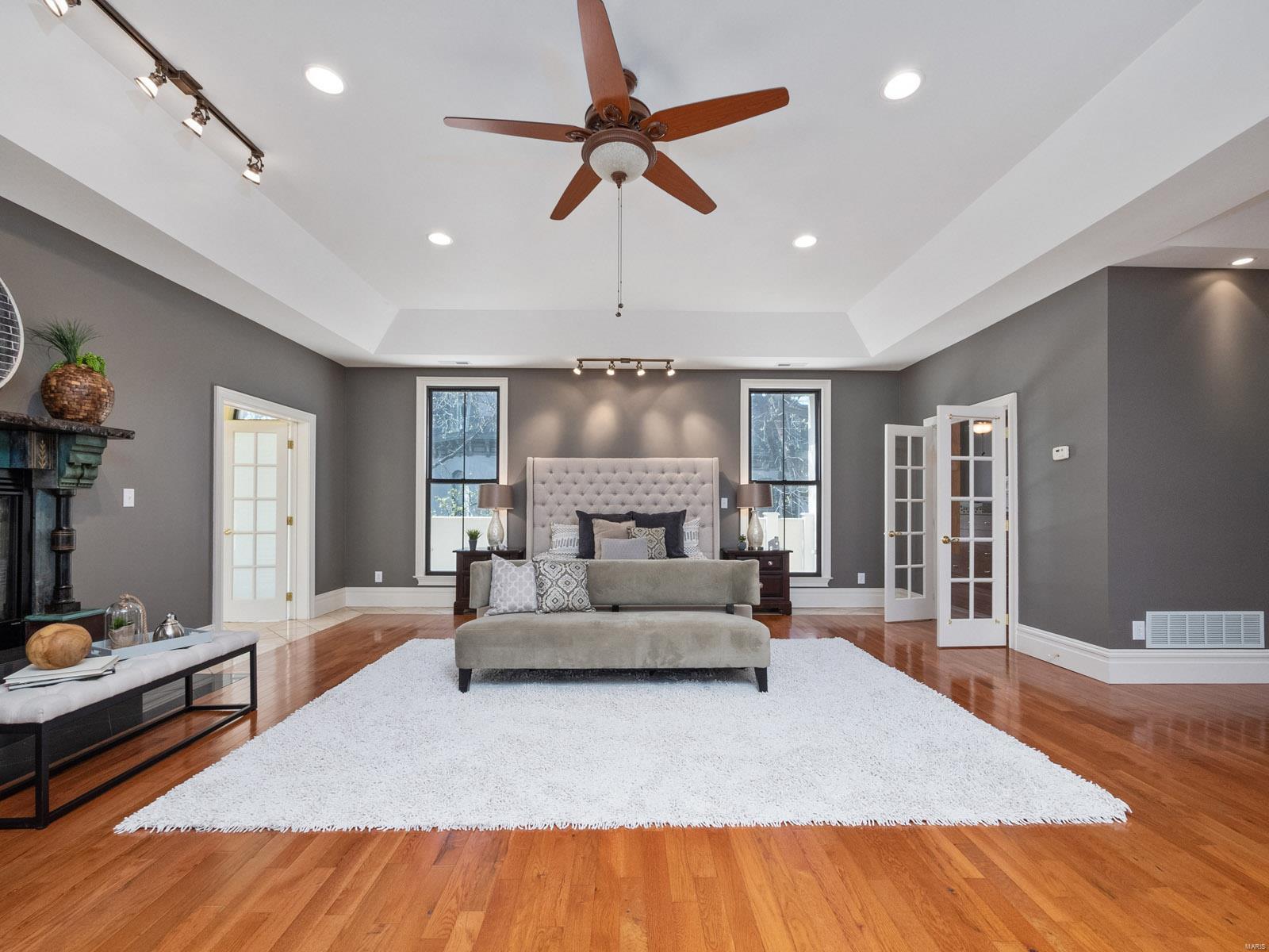 Lafayette Square - Residential