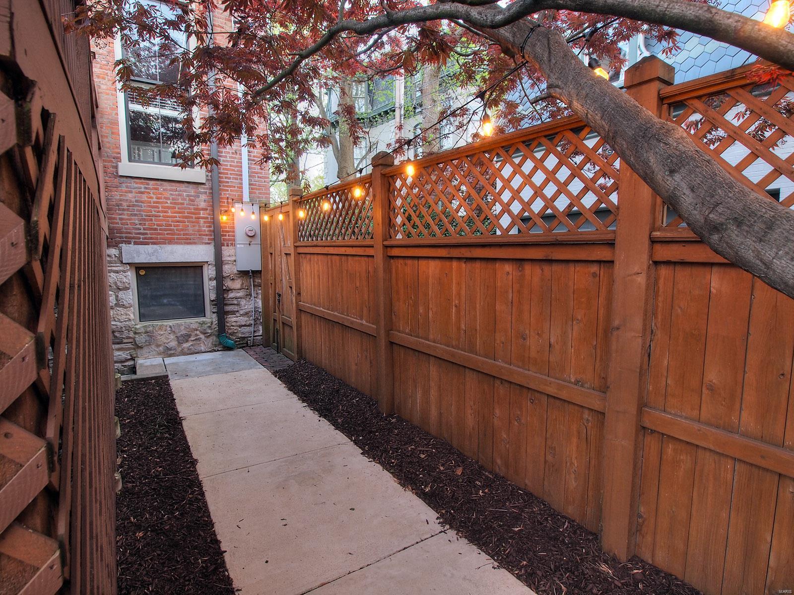 Lafayette Square - Residential