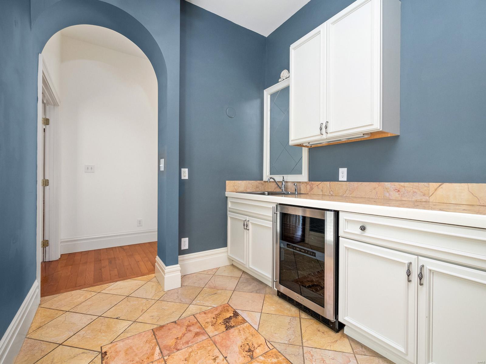 Lafayette Square - Residential