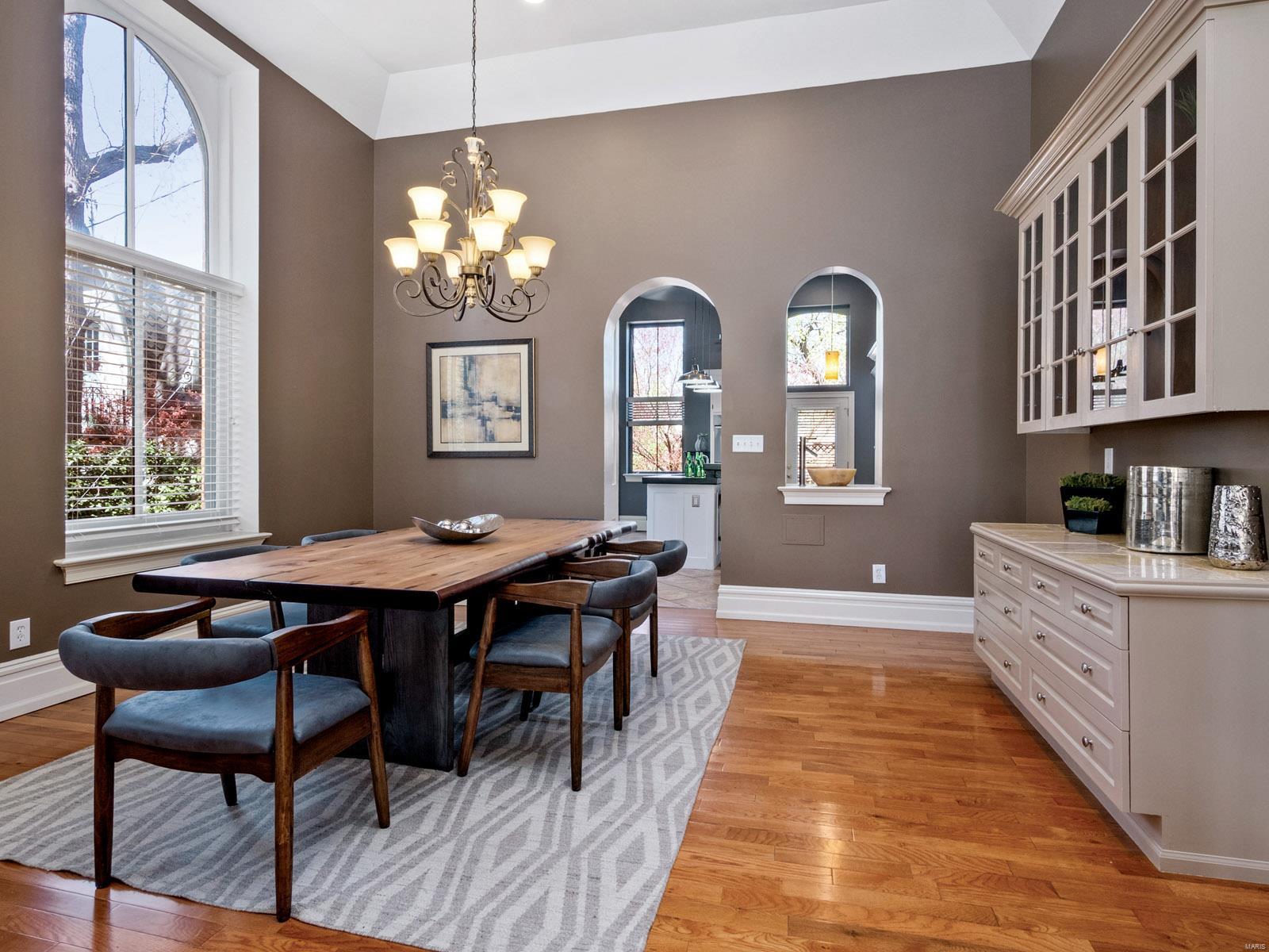 Lafayette Square - Residential