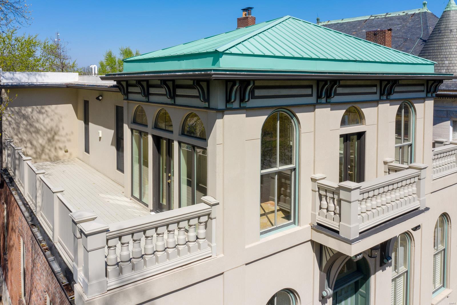 Lafayette Square - Residential