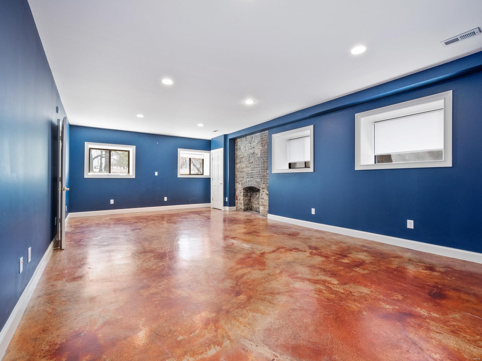 Lafayette Square - Residential