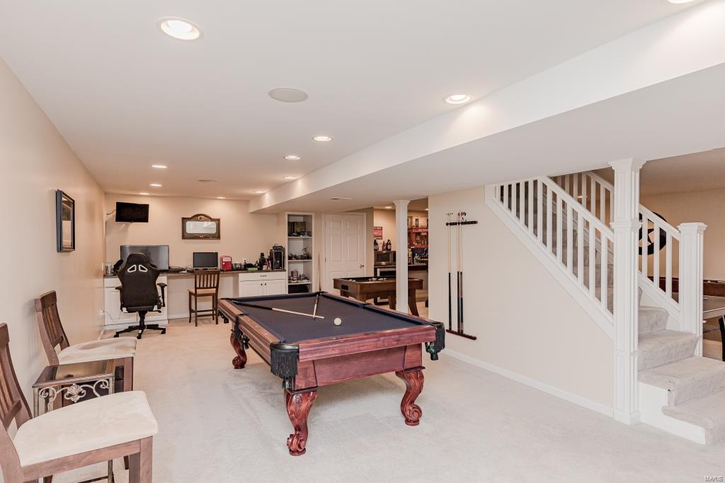 Turnberry Place - Residential